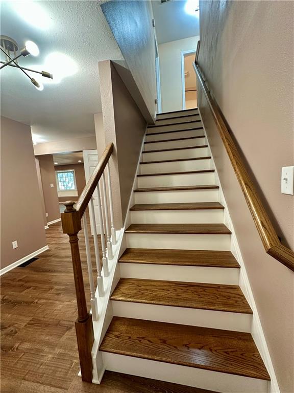 227 White Ridge Drive Property Photo 21