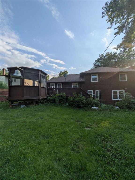 10709 Beacon Avenue Property Photo 2