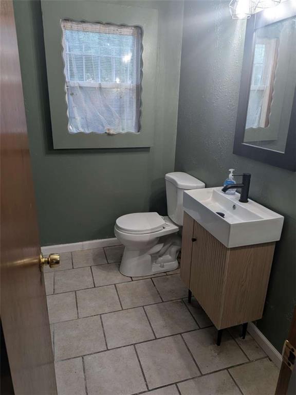 10709 Beacon Avenue Property Photo 6