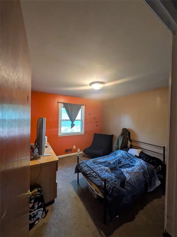 10709 Beacon Avenue Property Photo 14