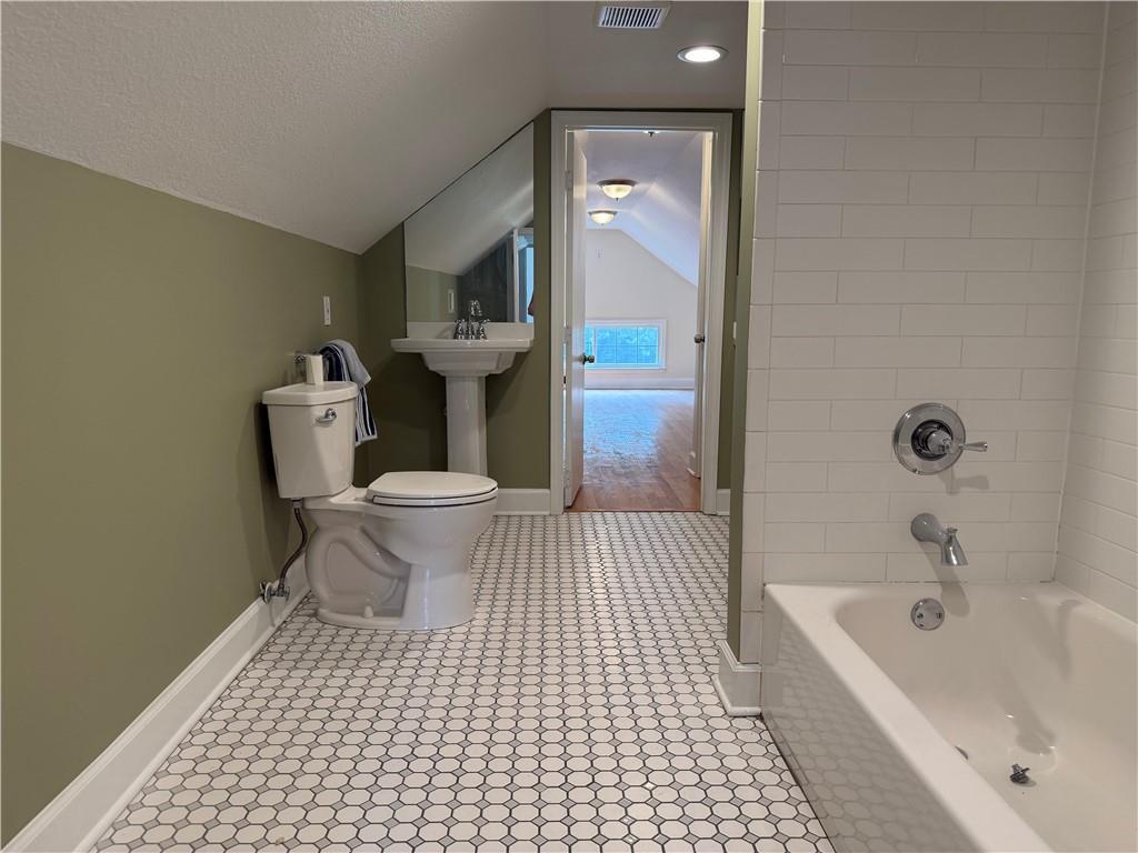 5001 Paseo Boulevard Property Photo 19