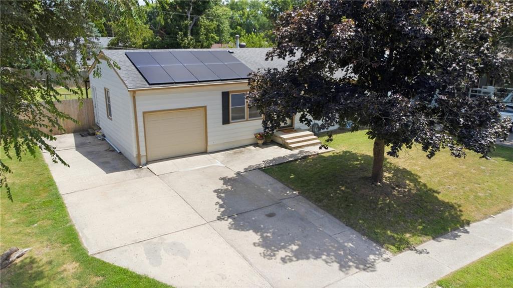 1211 N Cedar Crest Drive Property Photo 4