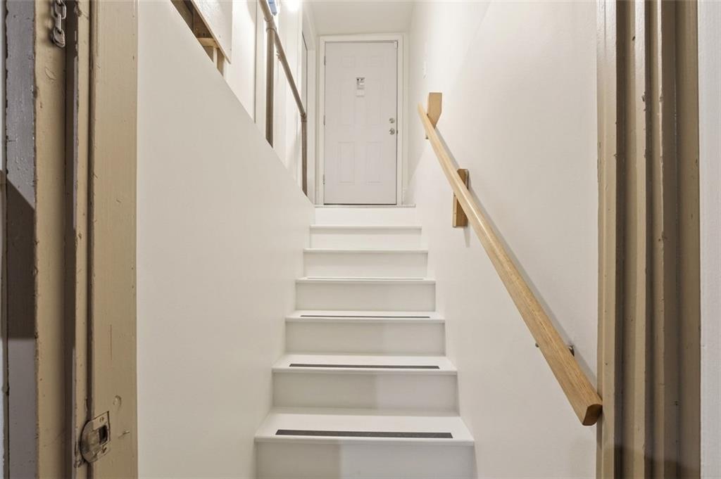 1211 N Cedar Crest Drive Property Photo 39