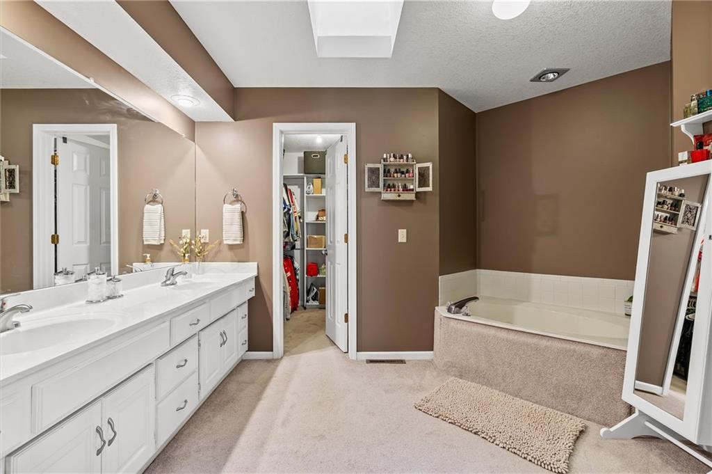 1402 Colony Drive Property Photo 25