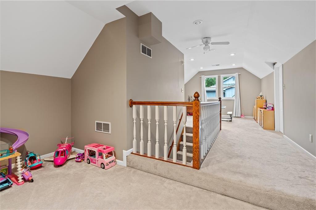 1402 Colony Drive Property Photo 31