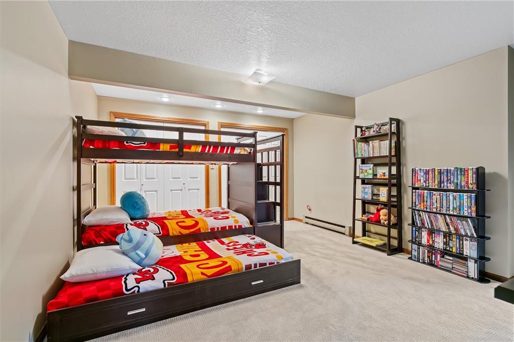 1402 Colony Drive Property Photo 35