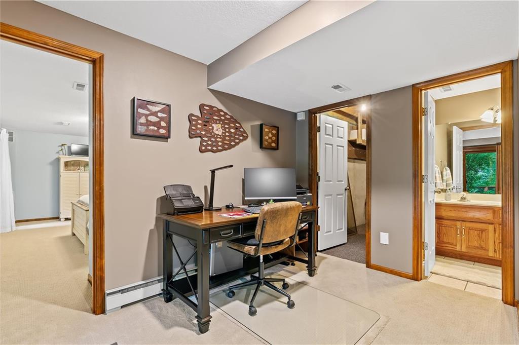 1402 Colony Drive Property Photo 37