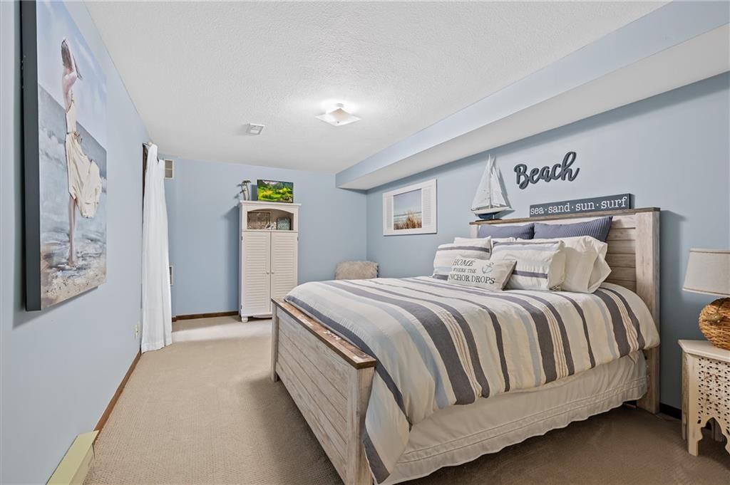 1402 Colony Drive Property Photo 38
