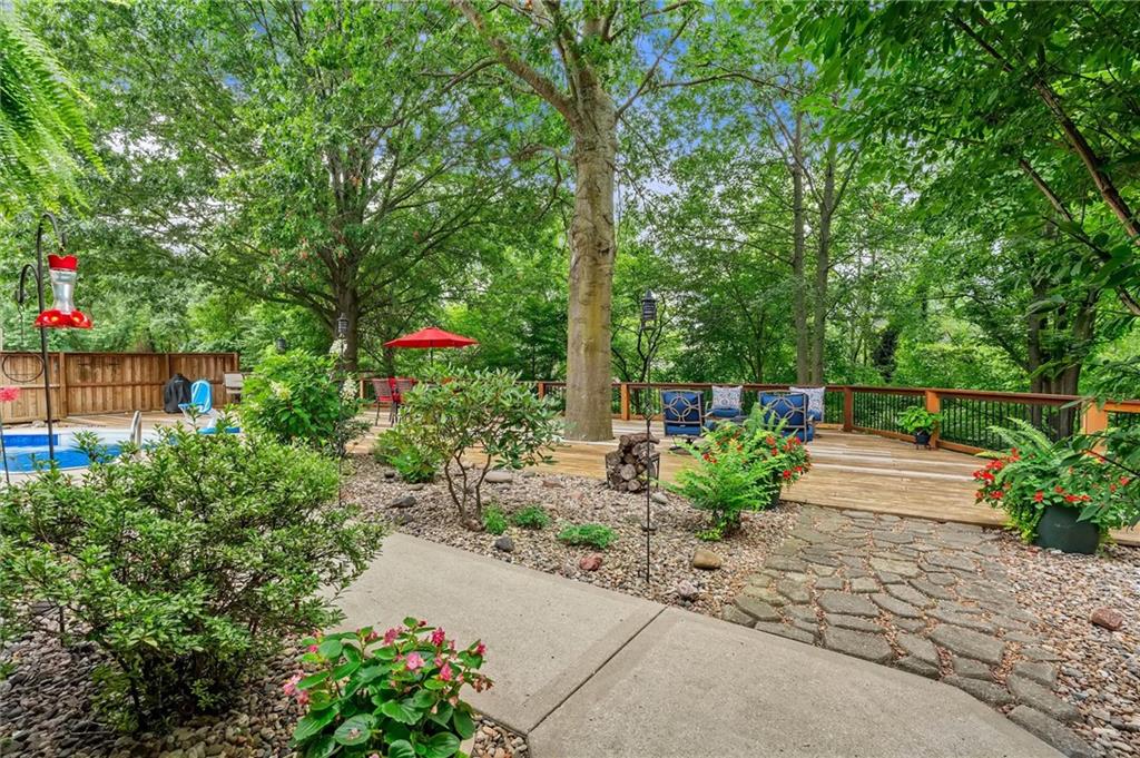 1402 Colony Drive Property Photo 44