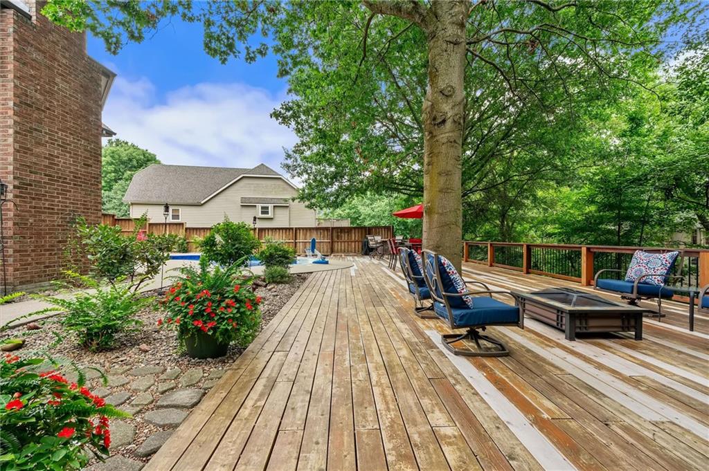 1402 Colony Drive Property Photo 45