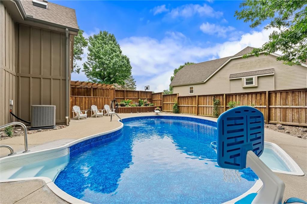 1402 Colony Drive Property Photo 48
