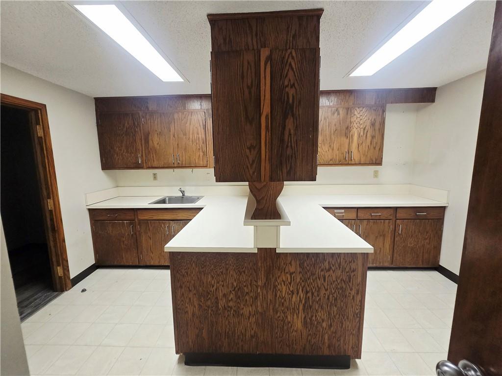 421 Main Street Property Photo 11