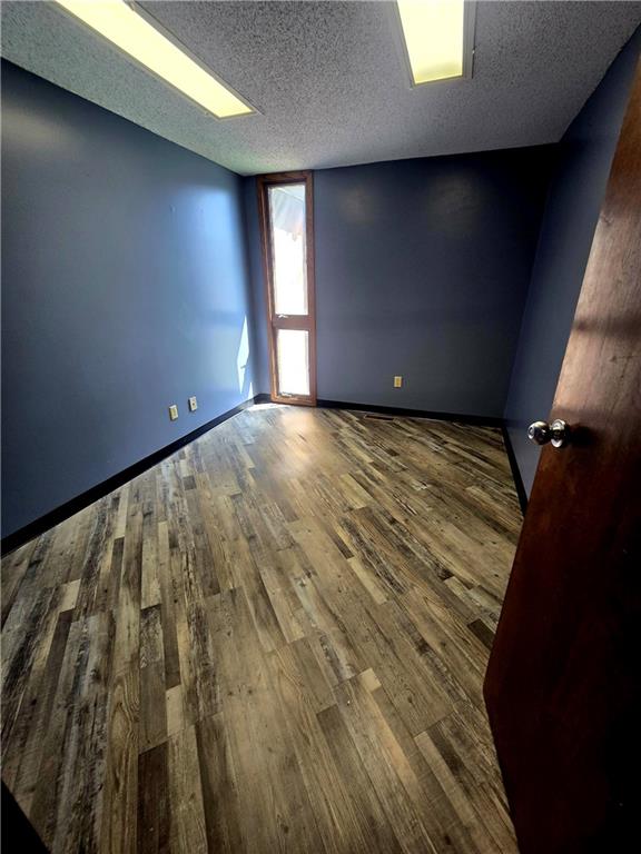 421 Main Street Property Photo 15