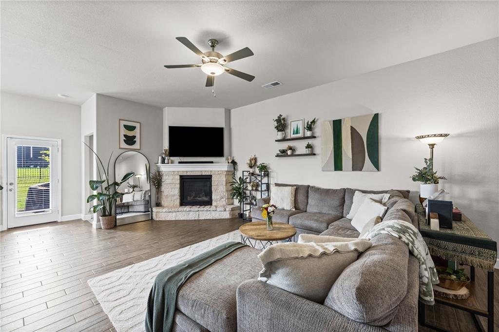 7559 Arapahoe Drive Property Photo 10