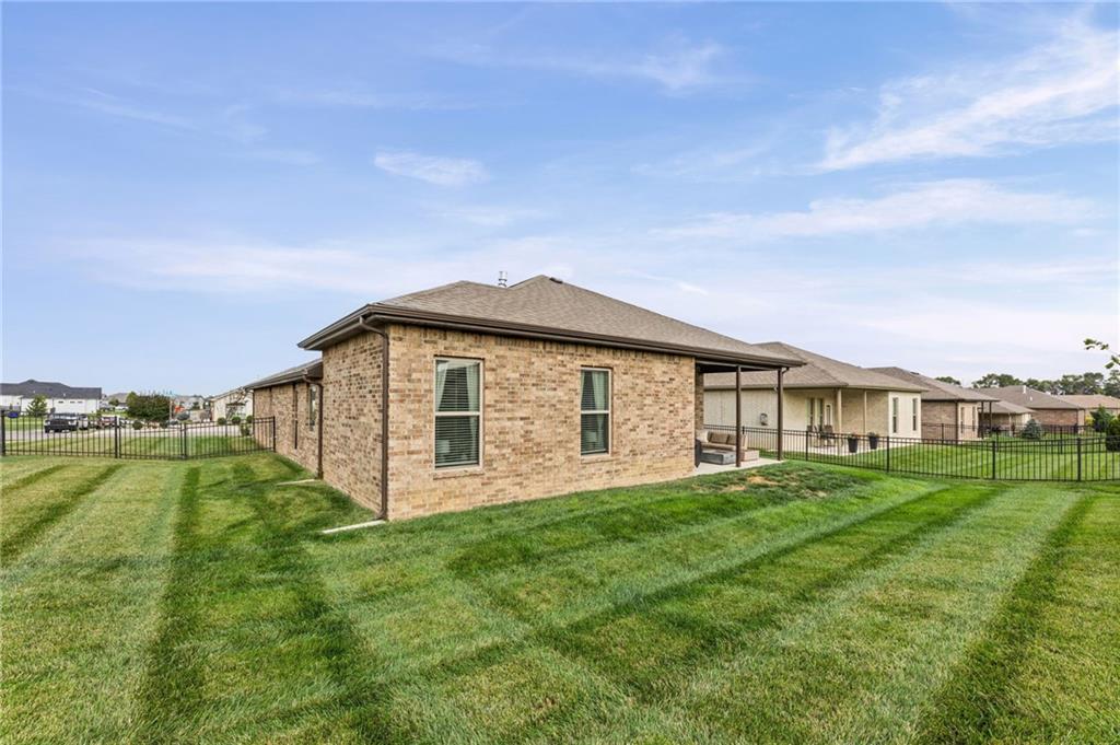 7559 Arapahoe Drive Property Photo 37