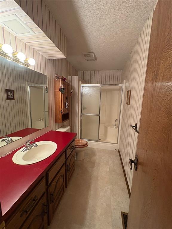 3100 Regency Drive Property Photo 15