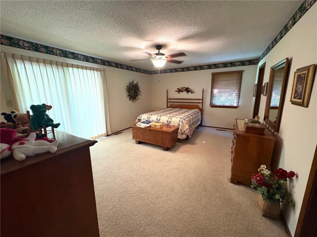 3100 Regency Drive Property Photo 16