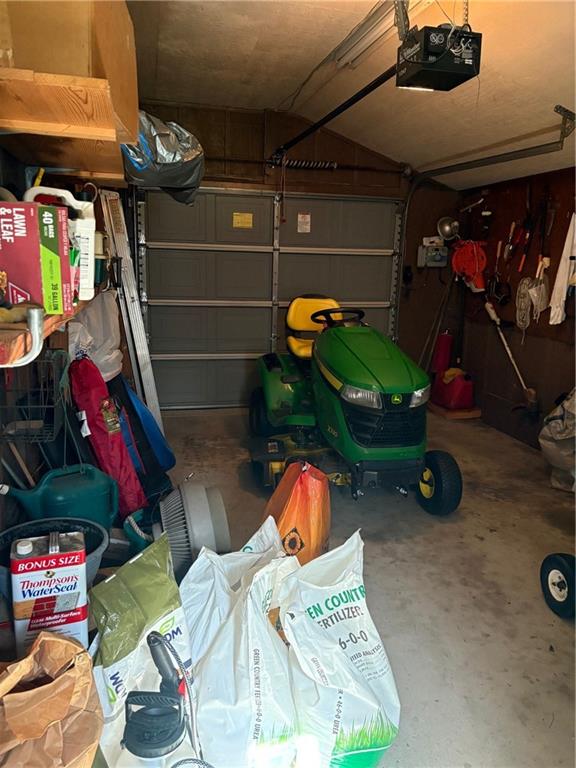 3100 Regency Drive Property Photo 20