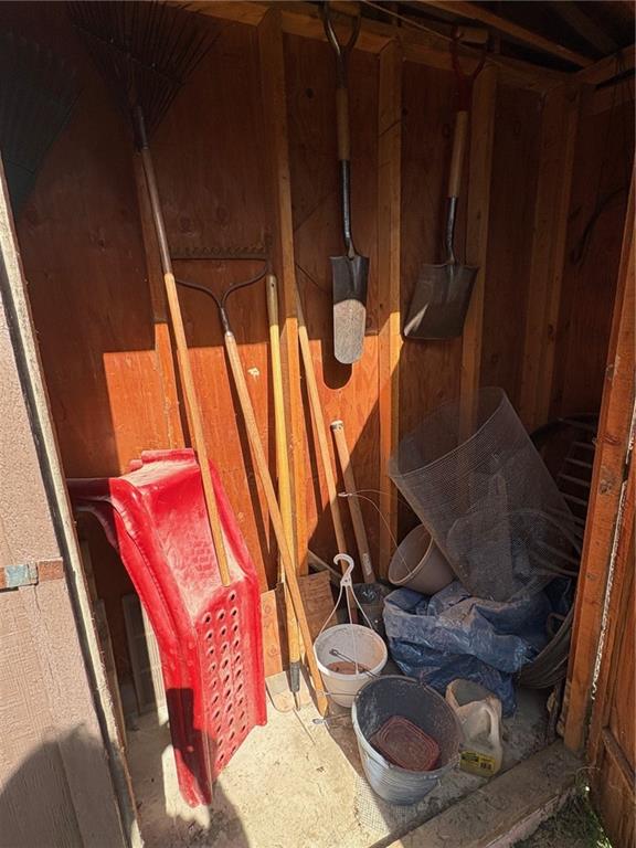 3100 Regency Drive Property Photo 25