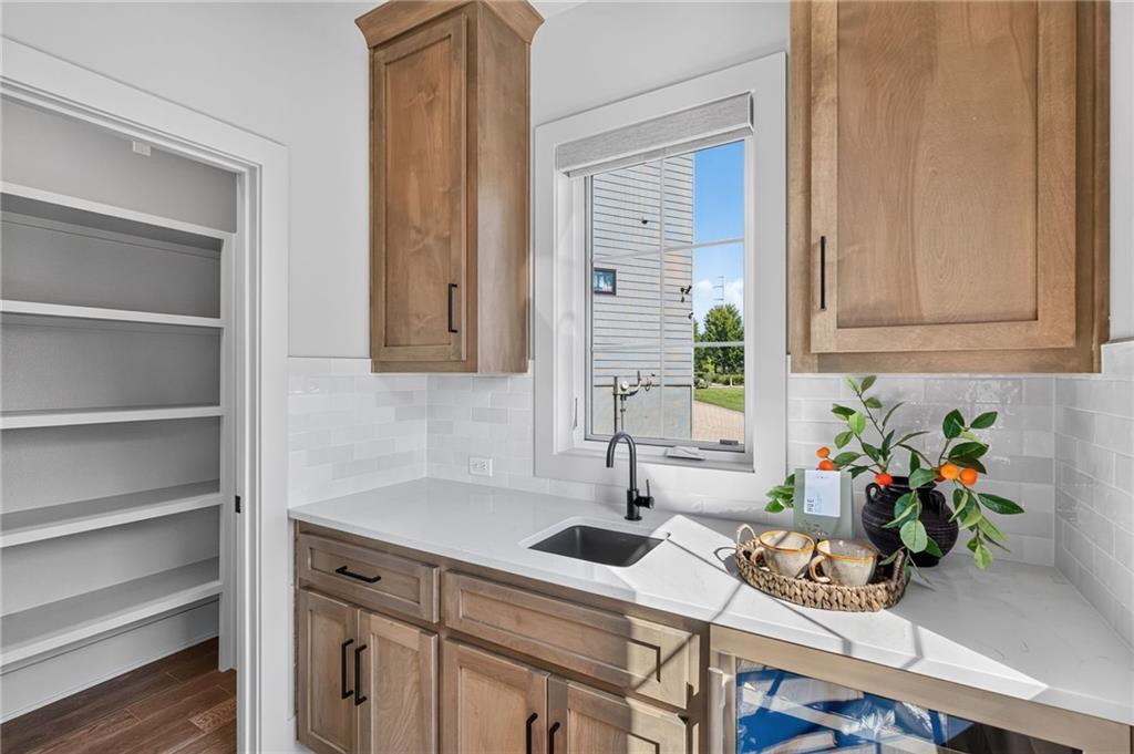 2511 Forest Avenue Property Photo 17