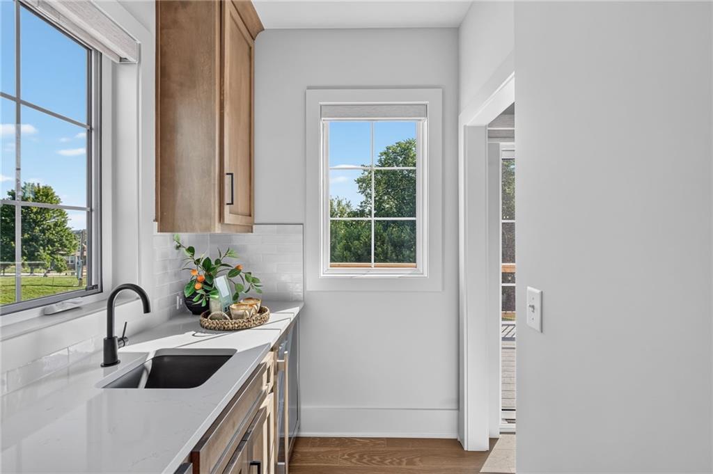 2511 Forest Avenue Property Photo 18