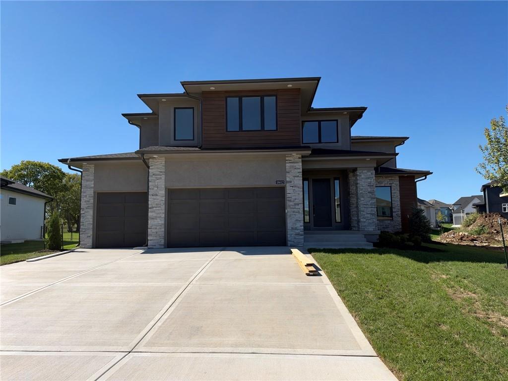 18612 Ironwood Street Property Photo 1