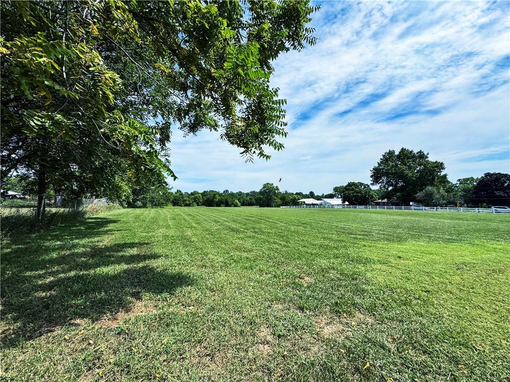 22217 S Victory Road Property Photo 32