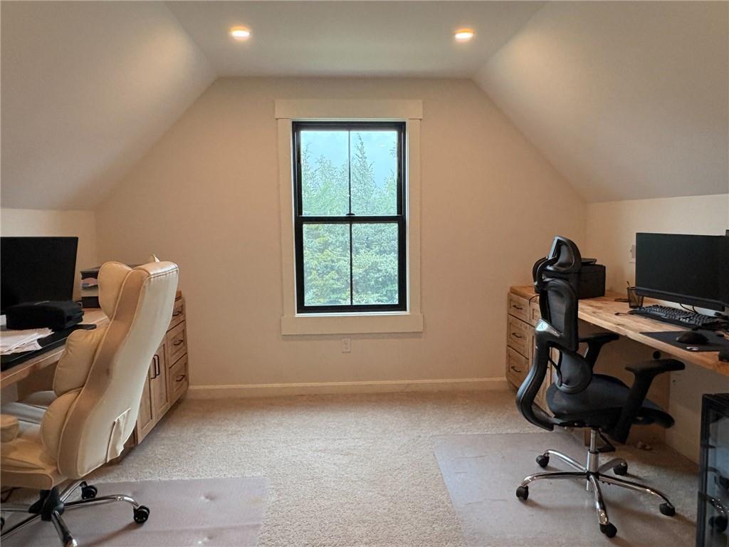 1102 E 1033 Road Property Photo 33