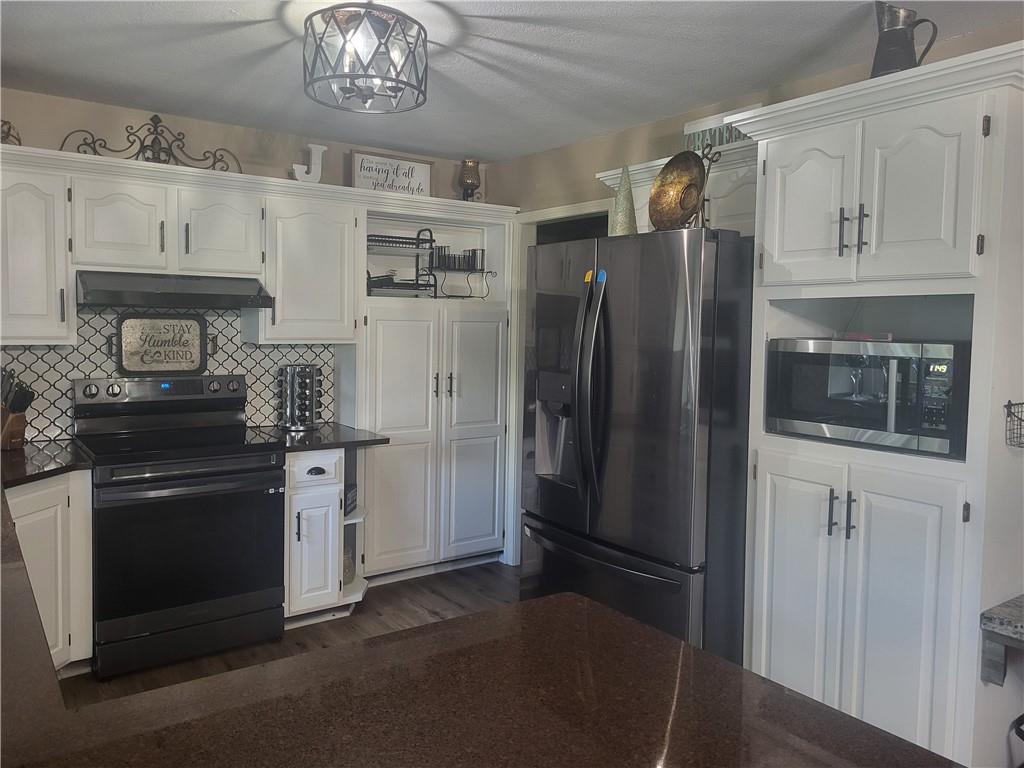822 Sw Lighthouse Point Property Photo 6