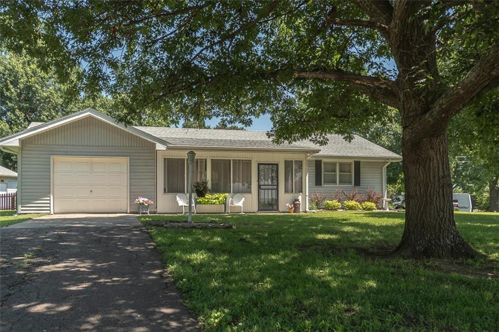 400 Kansa Drive Property Photo 1