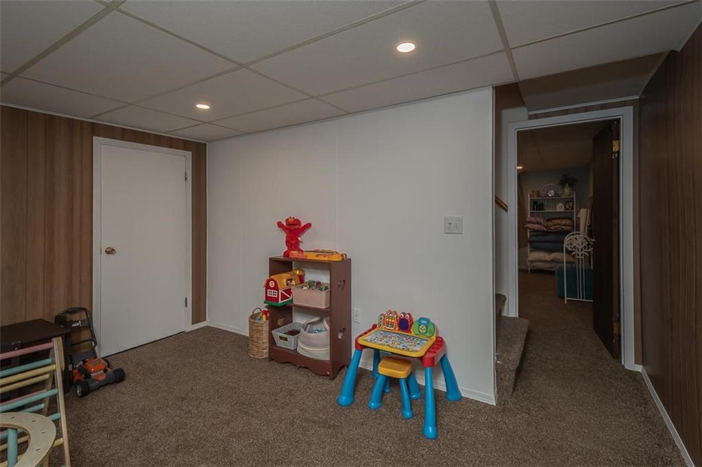 400 Kansa Drive Property Photo 33