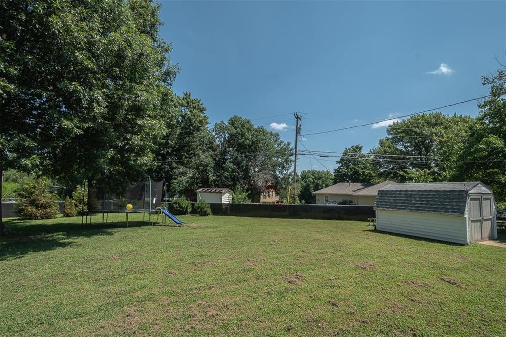 400 Kansa Drive Property Photo 42