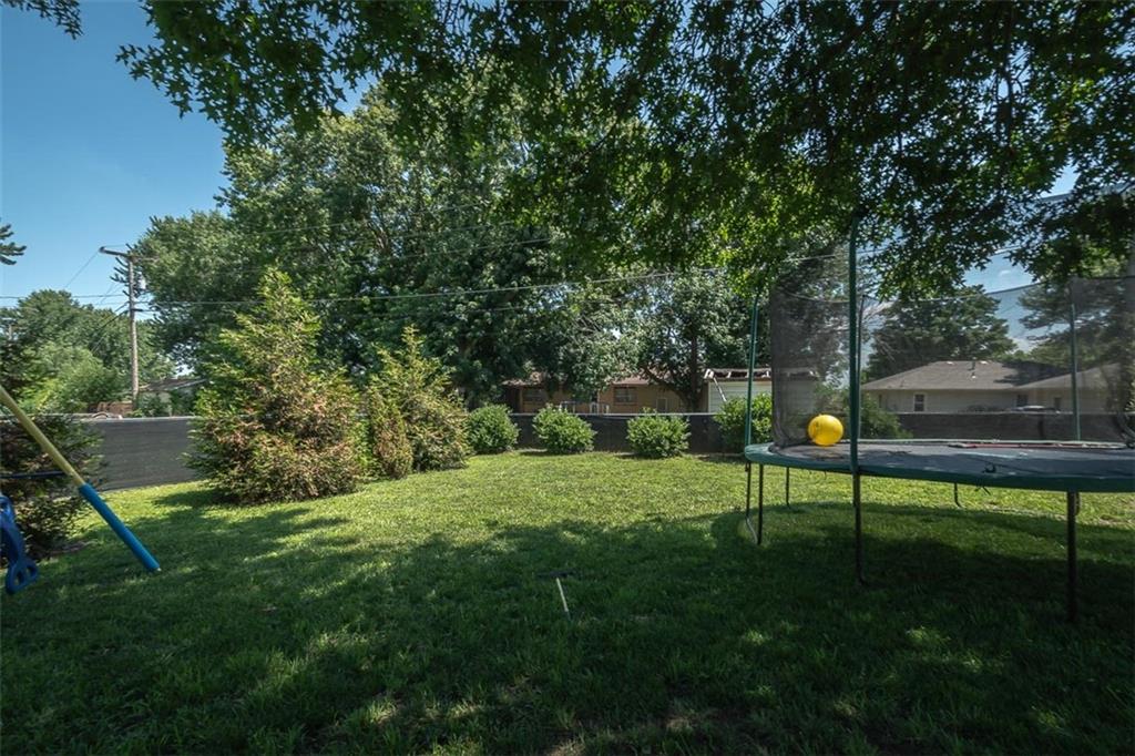 400 Kansa Drive Property Photo 47