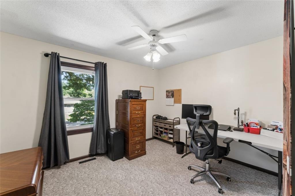 892 Gregory Street Property Photo 19