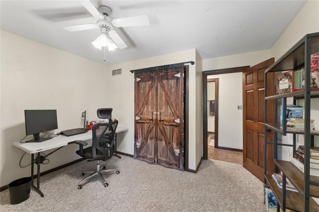 892 Gregory Street Property Photo 19