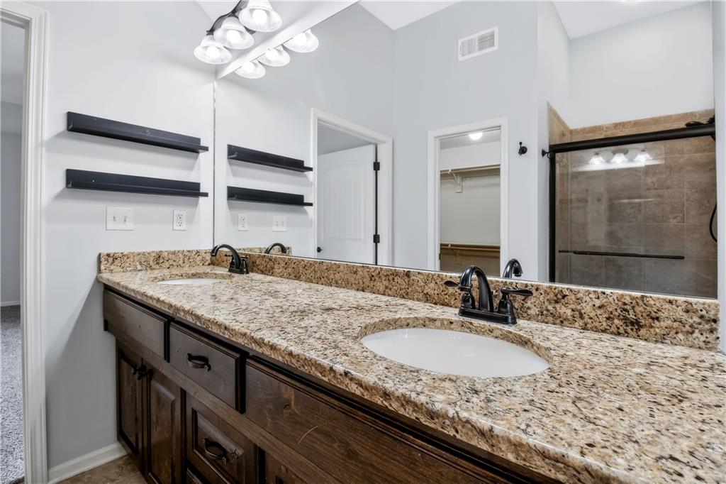 1236 Vivian Drive Property Photo 33
