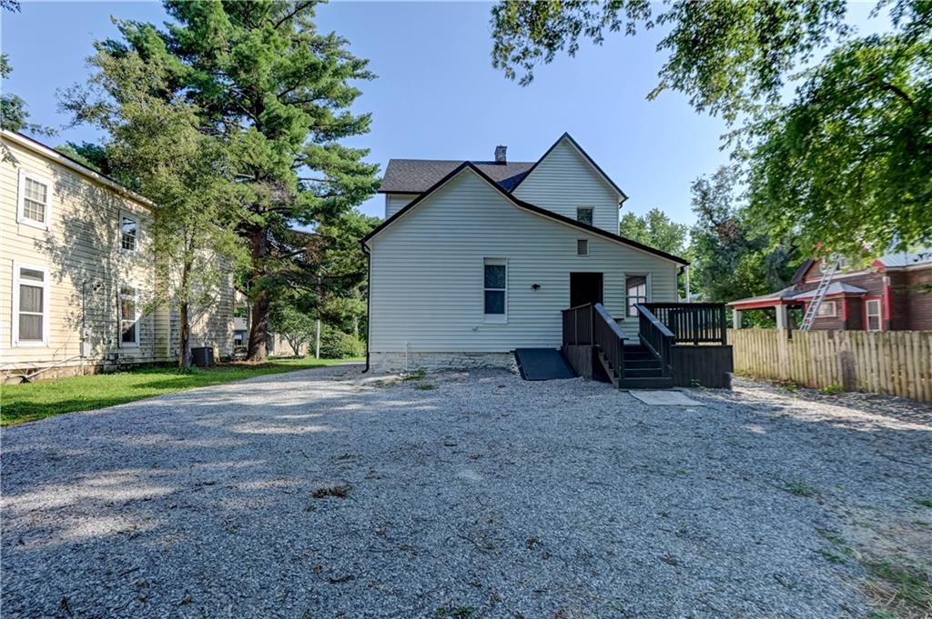 511 E Green Street Property Photo 49