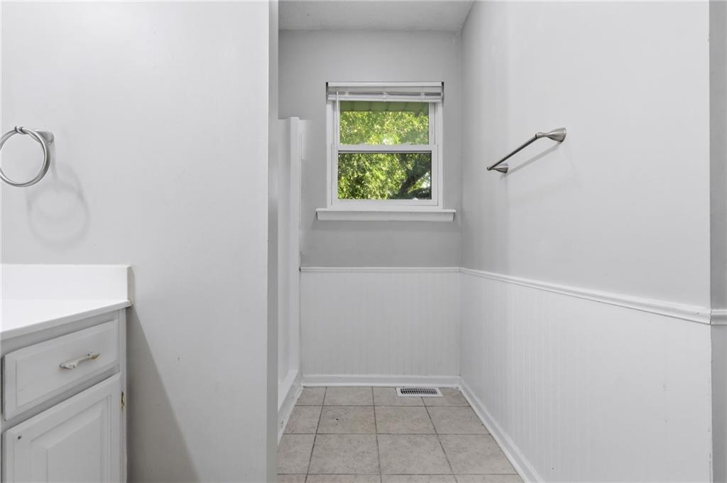 201 N Poplar Drive Property Photo 27