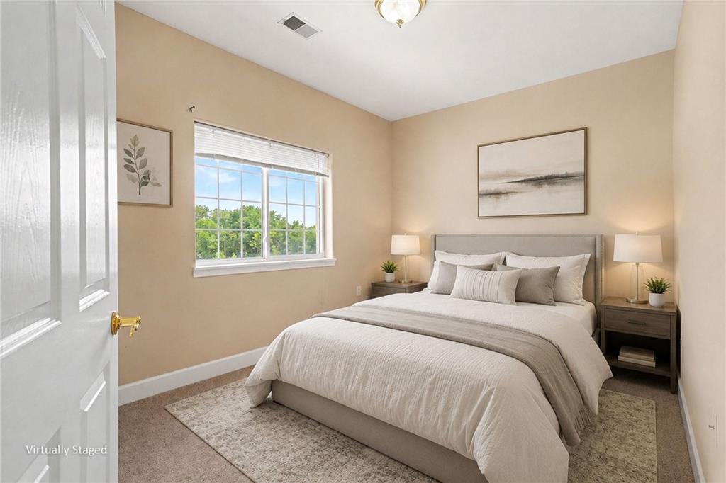 17201 E 32nd Street Property Photo 14