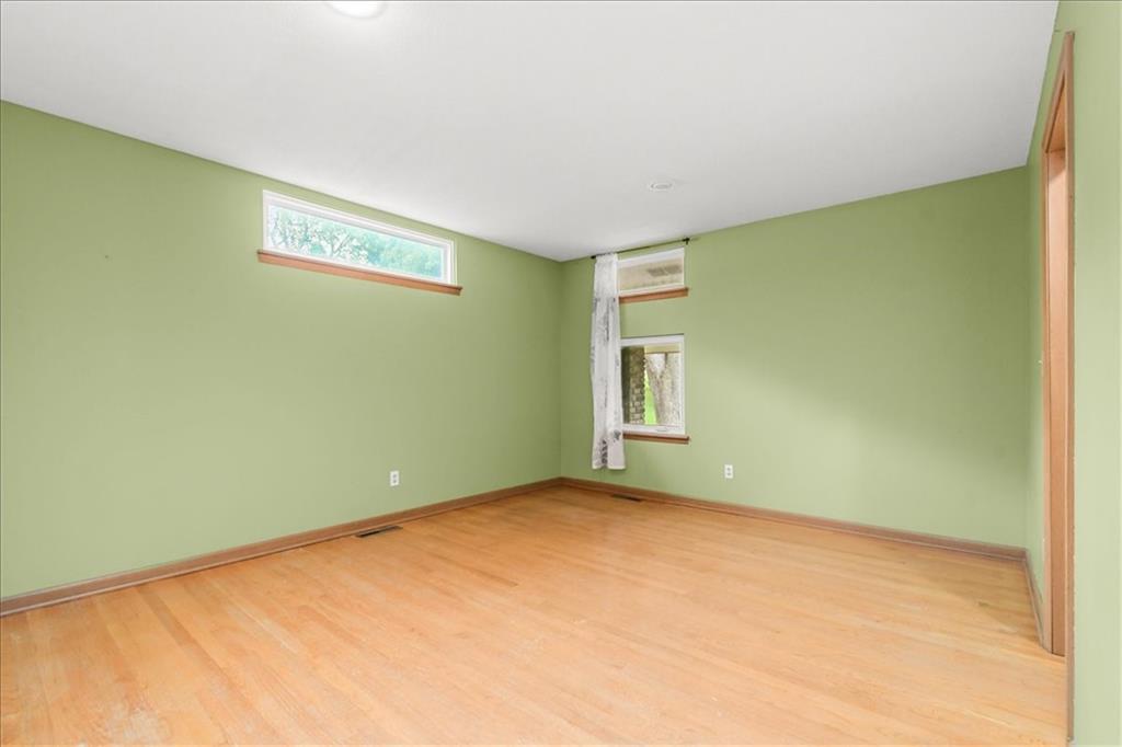 11806 E 39th Street Property Photo 19
