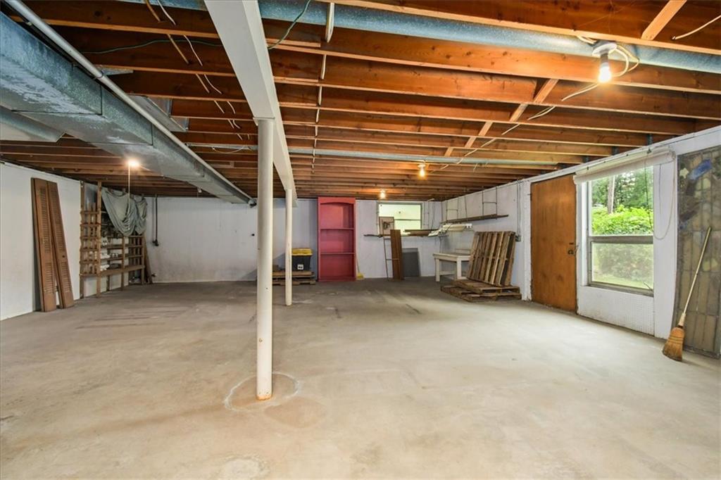 11806 E 39th Street Property Photo 28