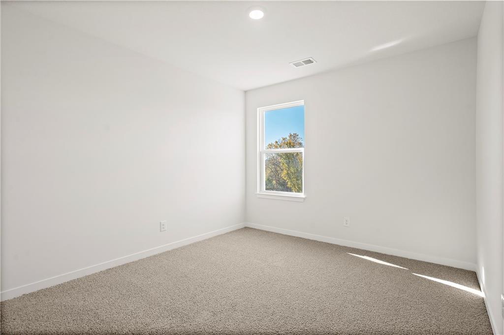 25261 W 177th Terrace Property Photo 34