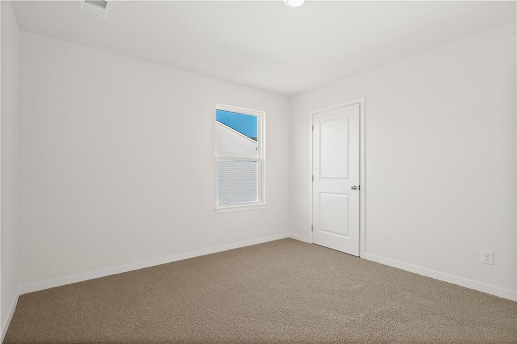 25261 W 177th Terrace Property Photo 37