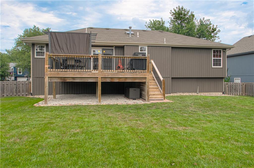 1224 Ne Beacon Avenue Property Photo 33