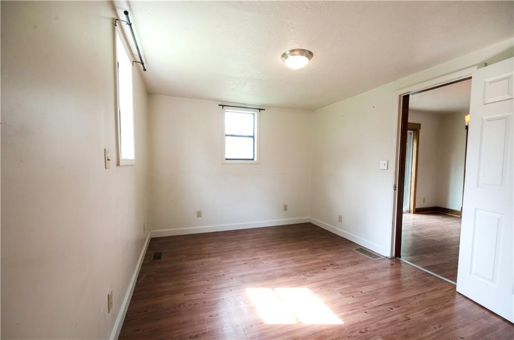 227 S Ash Avenue Property Photo 8