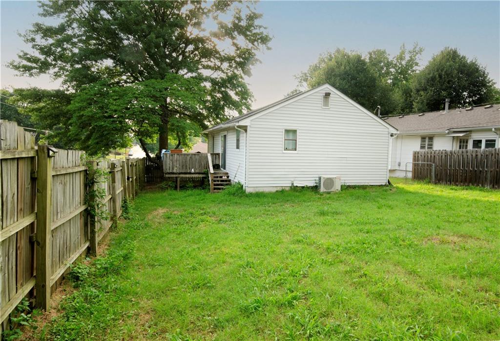 227 S Ash Avenue Property Photo 12