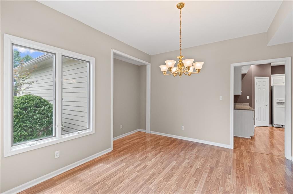 1405 Kensington Court Property Photo 5