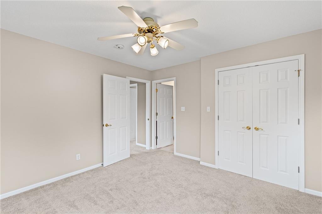 1405 Kensington Court Property Photo 18