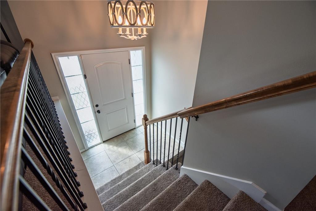 212 Ne Greystone Way Property Photo 25