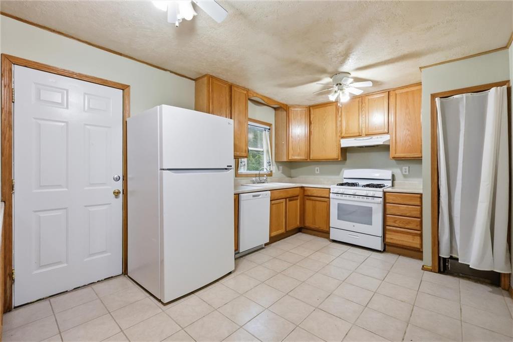 17511 Montgall Drive Property Photo 9